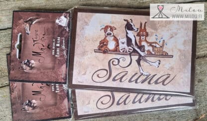 Ovikyltti - sauna - koirat lauteilla